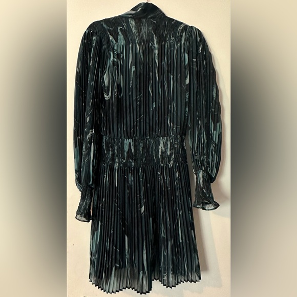 Banana Republic Pleated Tie-Neck Mini Dress,Blue Marble🌻 - Picture 5 of 10